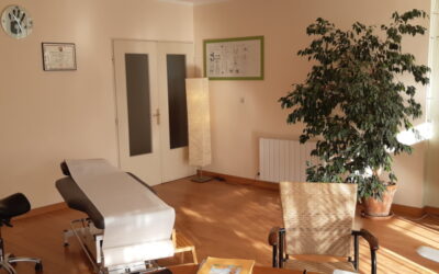 Amélioration des salles de soins avec pose d’un parquet flottant